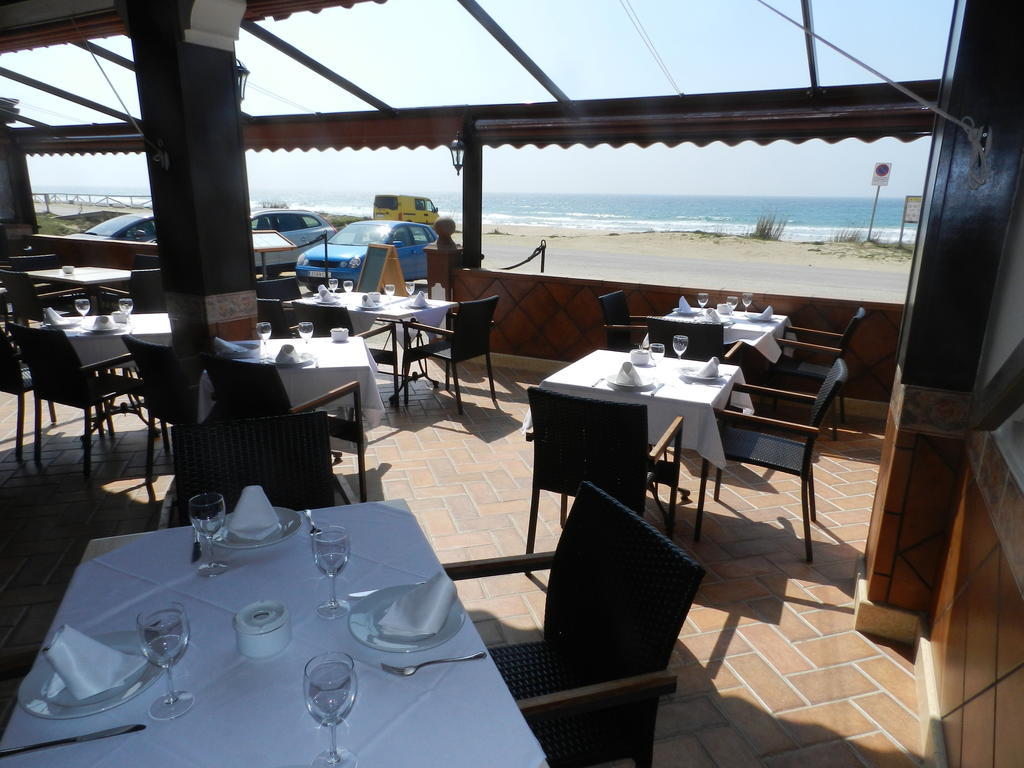 Hostal El Alferez Vejer de la Frontera Ngoại thất bức ảnh