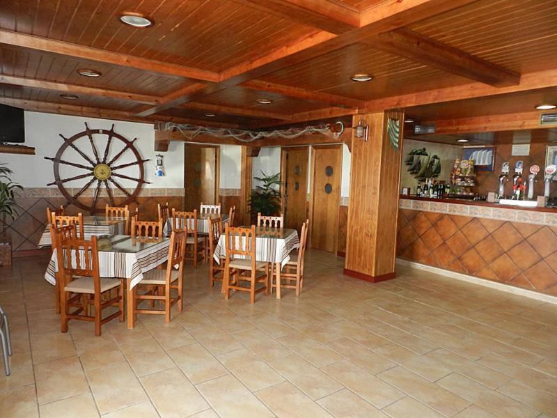 Hostal El Alferez Vejer de la Frontera Ngoại thất bức ảnh