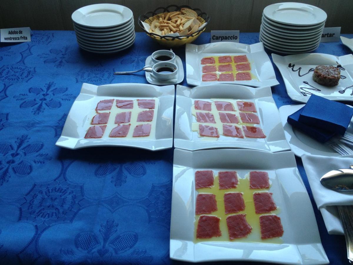 Hostal El Alferez Vejer de la Frontera Ngoại thất bức ảnh